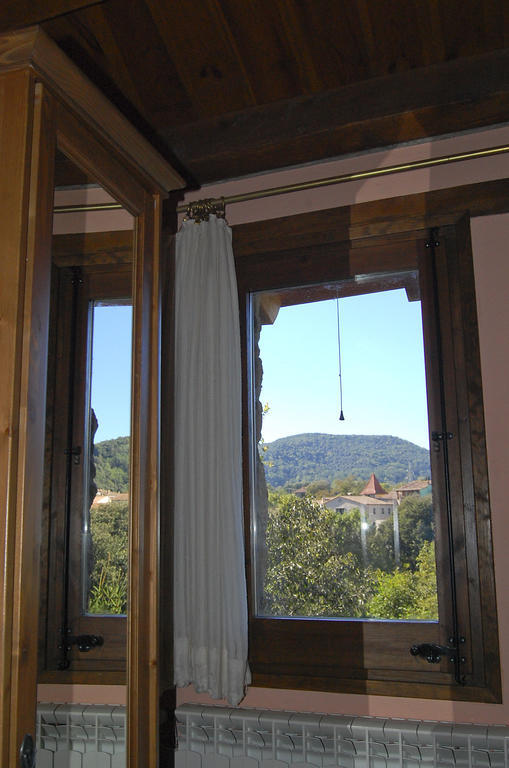 Can Salgueda Santa Pau Pokój zdjęcie